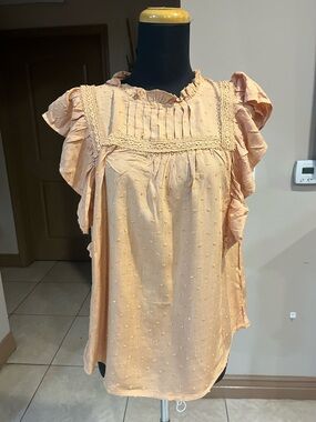 mine Peach Ruffle-Sleeve Swiss Dot Blouse